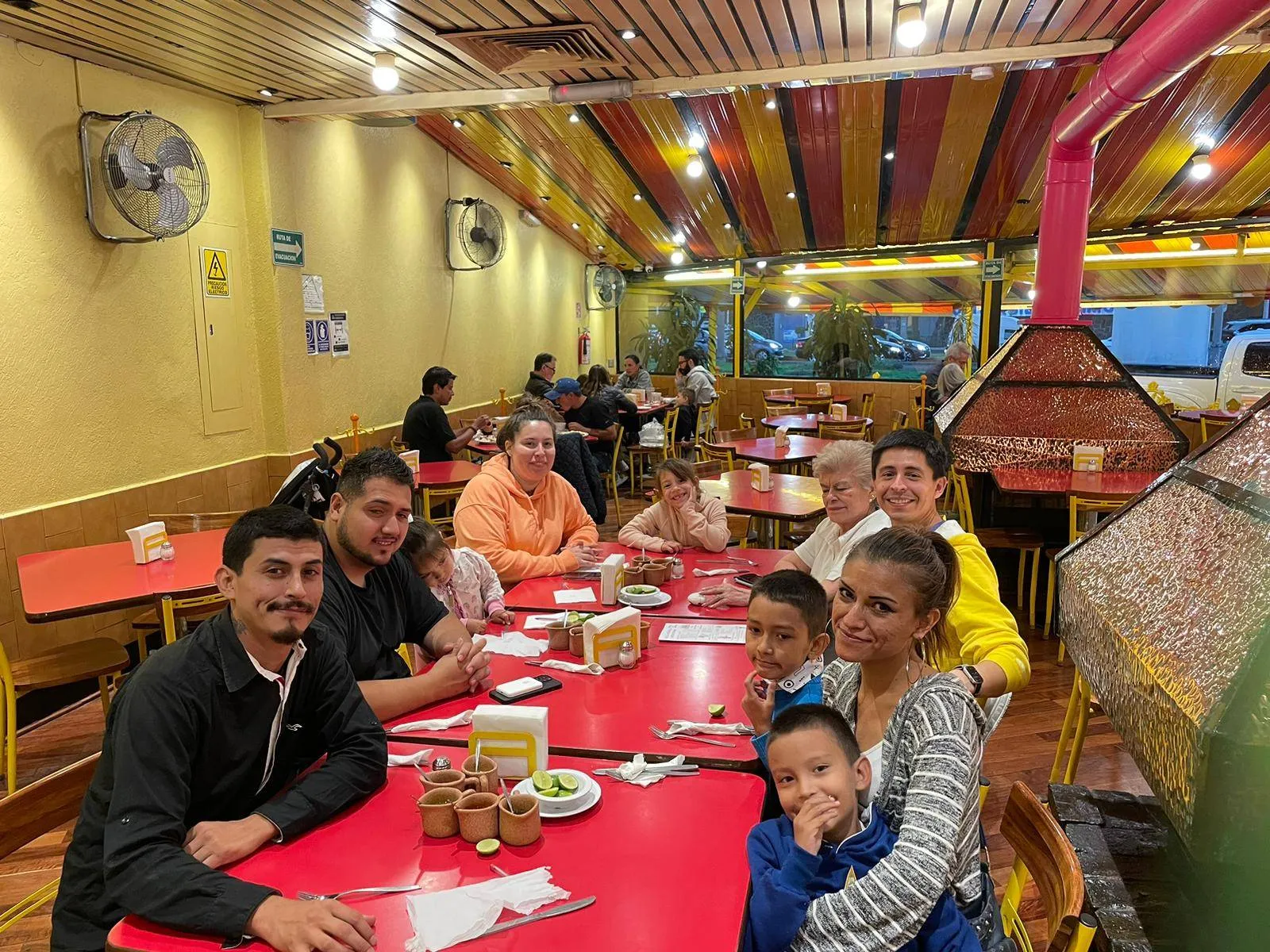 Arturo y familia